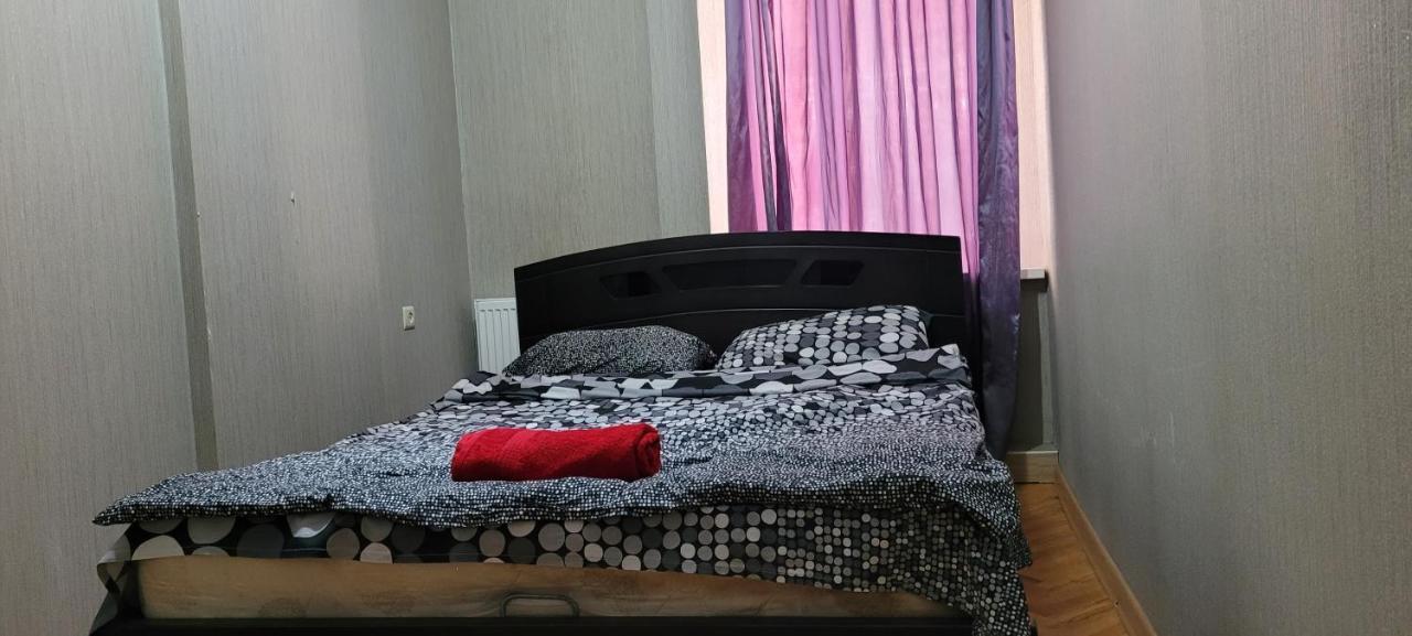 Kiev Hostel Tbilisi Exterior foto