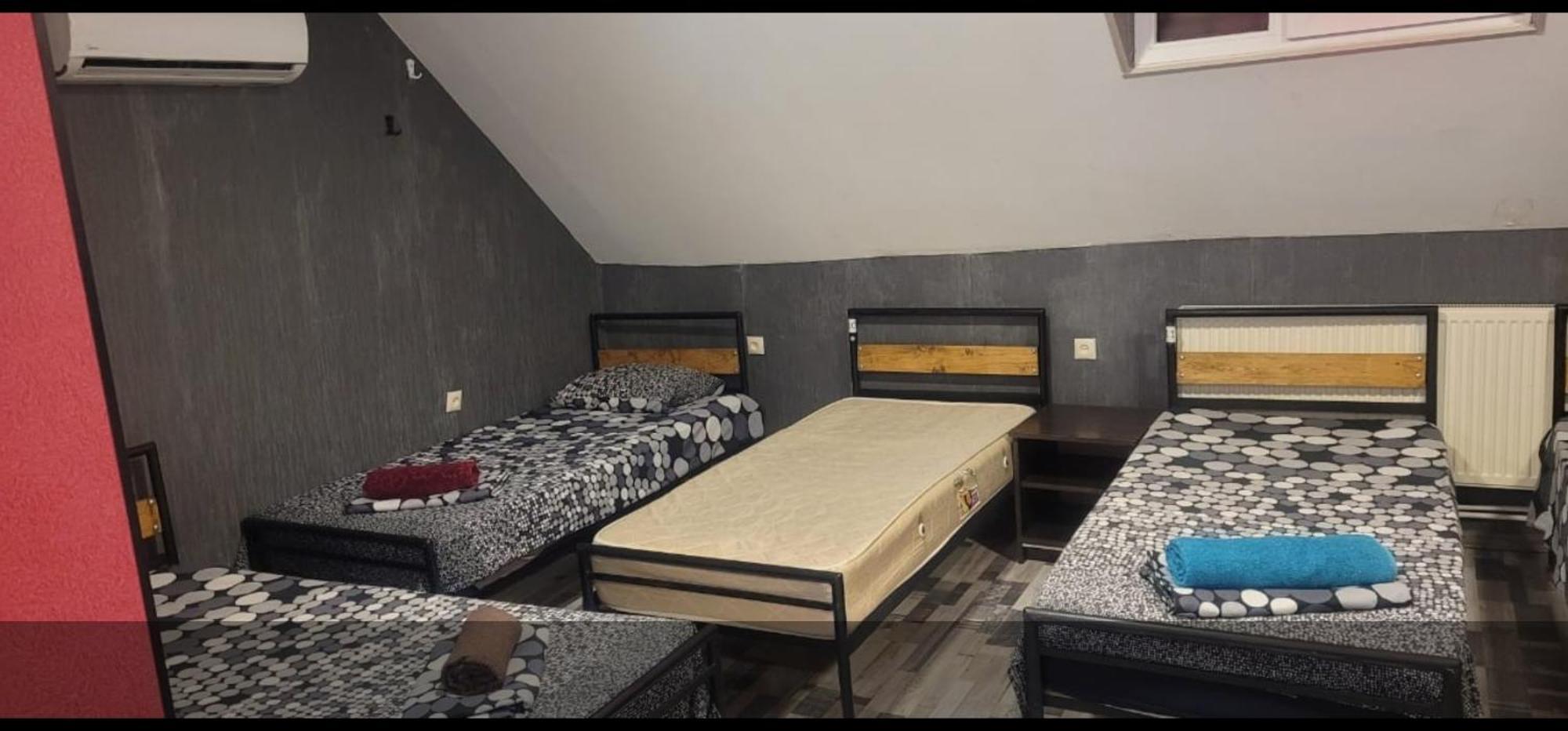 Kiev Hostel Tbilisi Exterior foto